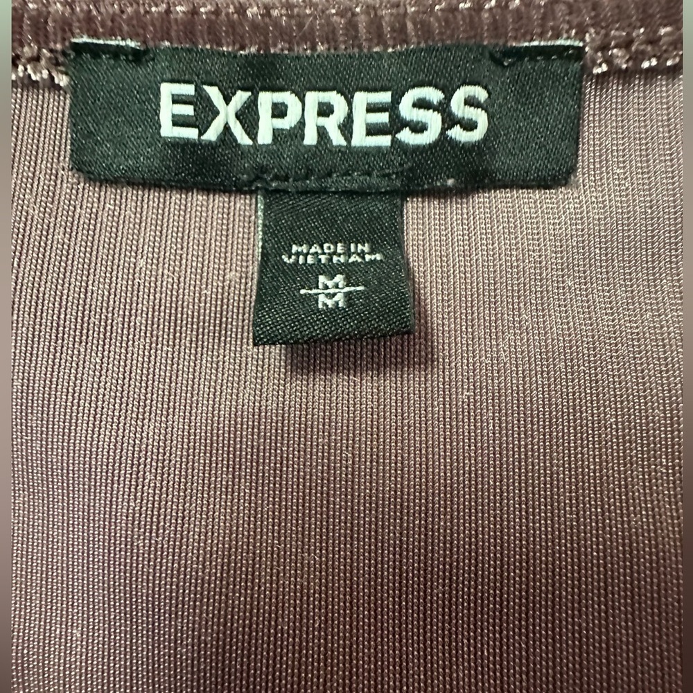Brand : Express - Picture 7 of 11